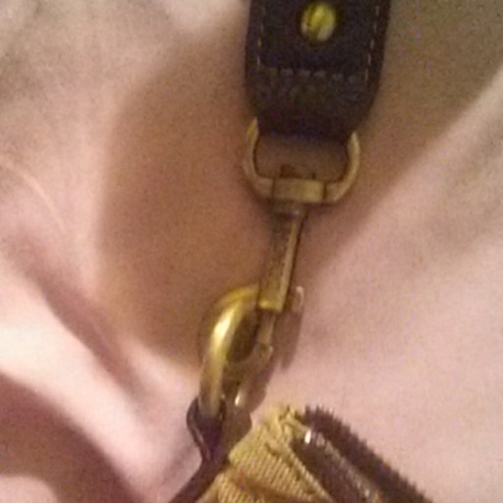 Coach purse - Picture 3 of 4
